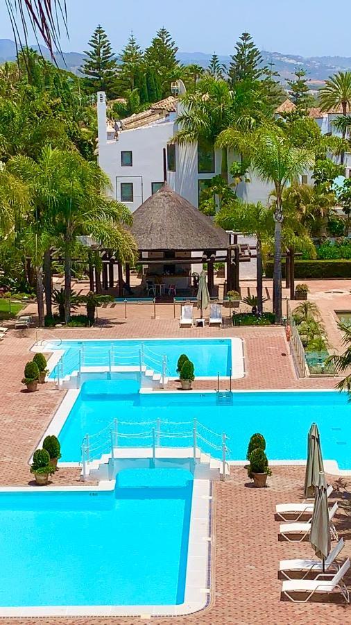 Puente Luxury Penthouse, Beachside & Sea Views * Marbella