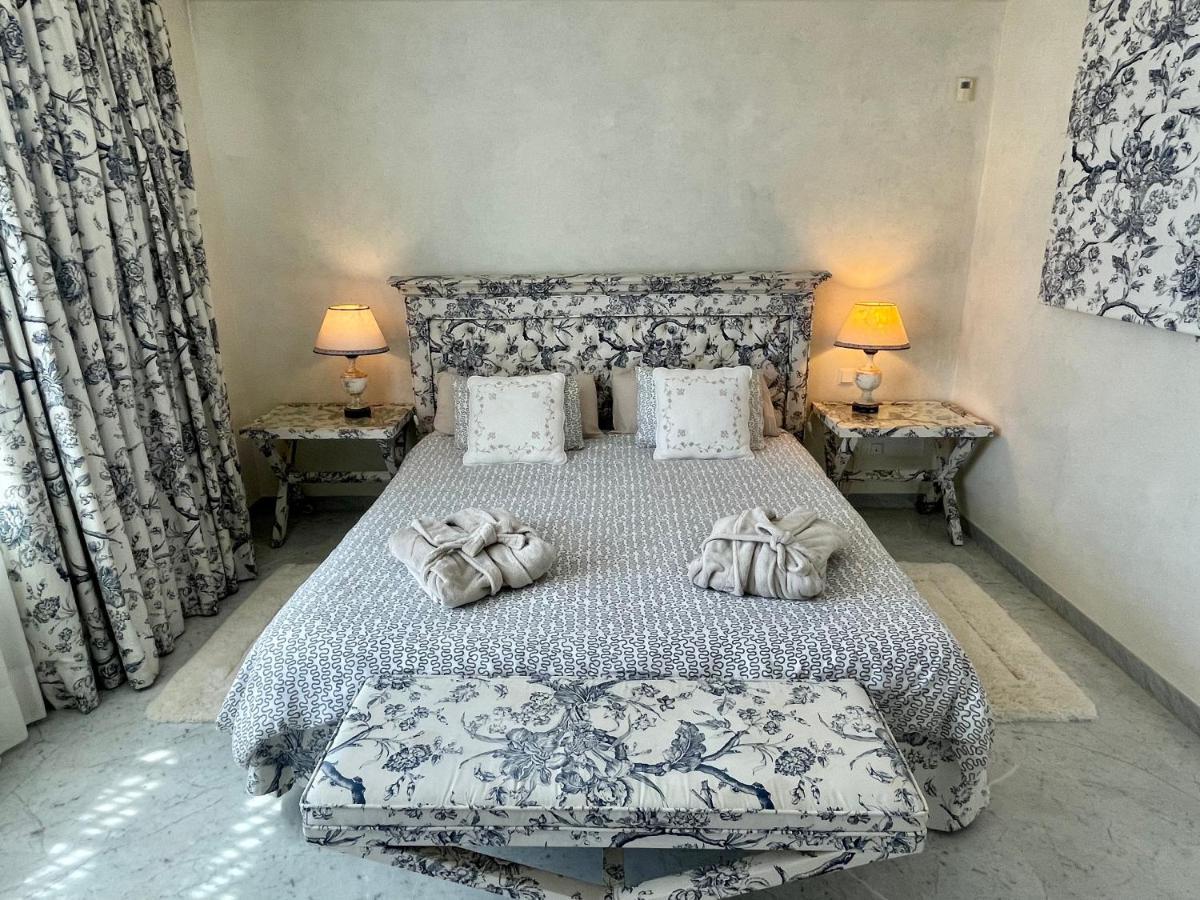 Puente Luxury Penthouse, Beachside & Sea Views Lägenhet Marbella